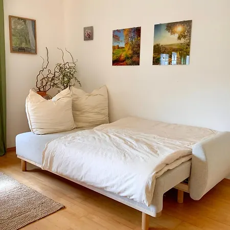 Апартаменты Ruhe & Charme - Family For 4 People, Self-check-in, Free Parking, U-bahn, Netflix Нюрнберг