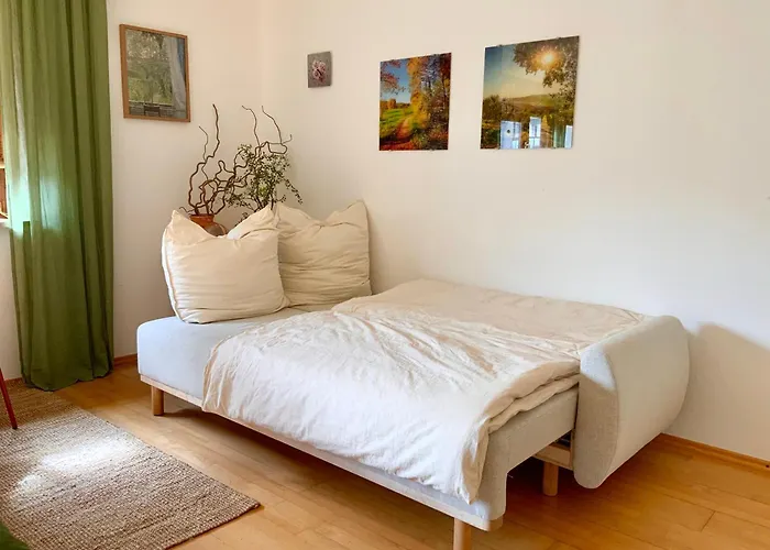 Апартаменты Ruhe & Charme - Family For 4 People, Self-check-in, Free Parking, U-bahn, Netflix Нюрнберг